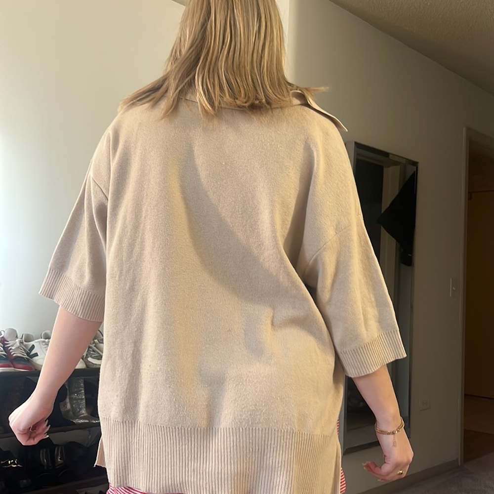 H&M Collared Sweater - Picture 2 of 2